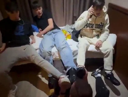 German smoking sneaker master party