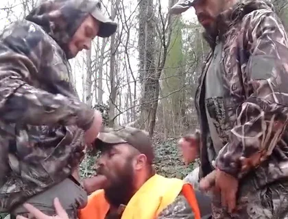 Sucking cocks outdoor