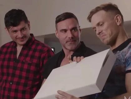 Manuel Skye, Ethan Chase And Rocky Vallarta - Merry Mistletoe Meats