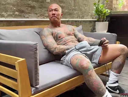 Ryuji Suzuki And Damian Dragon - Muscle Dilf Seduces To Destroy His Asshole