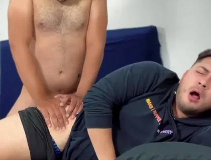 My Straight Friend Gets Hot In The Morning And Fucks Me For The First Time - Full Of Cum / Creampie - Sexo Duro