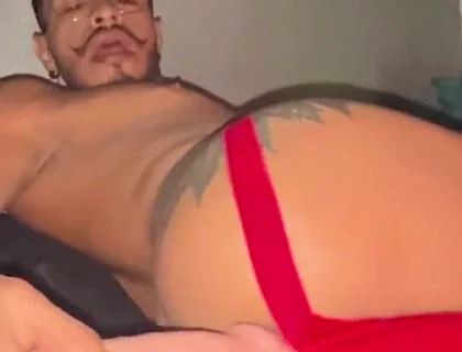 Greedy Passive Opens His Ass and Stuffs It with Thick Toys