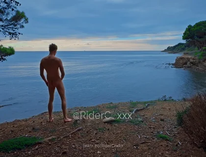 Ridercoxxx, Hiking Naked Along The Coast, Showing Off And Cumming