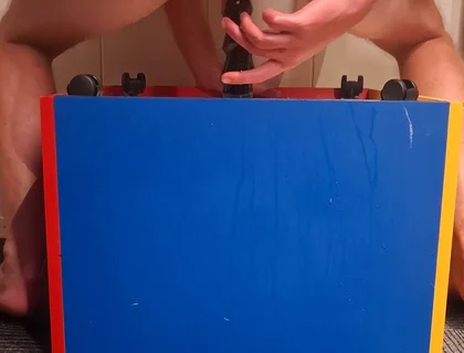 Horny Twink Loves to Rides His Dildo