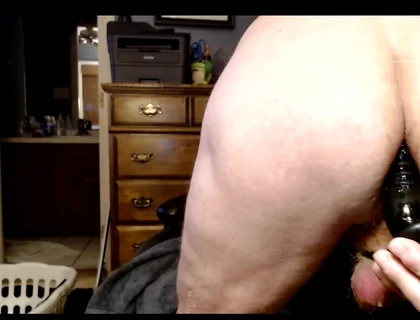 Thrusting Butt Plug Works My Ass