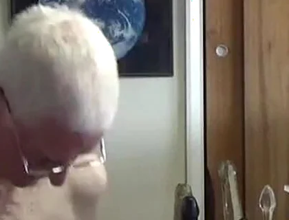 Great Orgasm in Latest Web -show with Close up