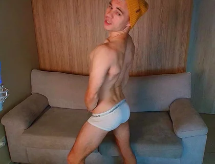 Flex! Showing off My Perfect Body!