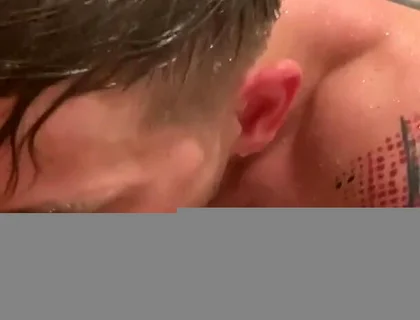 Steve Rickz Gives Good Head