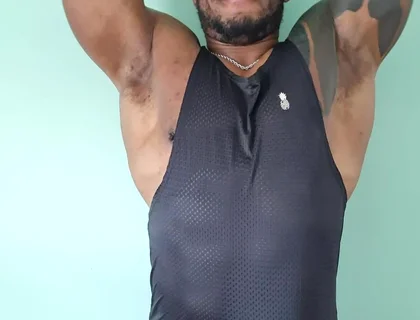 Amadeus Mode muscle man