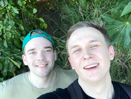 I Don't Care if They All See Me, Just Cum All Over My Face