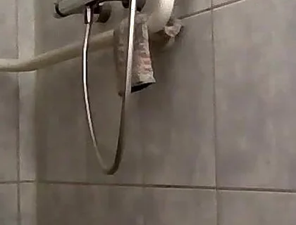 Shower Silel on the Sack