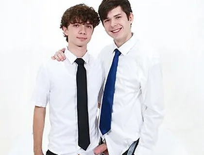 Dakota Lovell Undresss His Mate Sam Ledger And Officiates His Anointment Ceremony