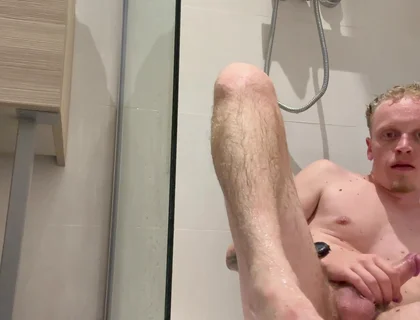 French Male Do the Show During His Shower