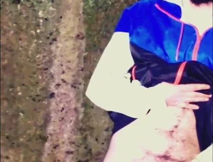 Masturbate in Nature