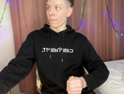 Twink Prostate Tingles During Intense Solo Hand Pump