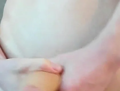 Urgent Live Cumshot for Wankers