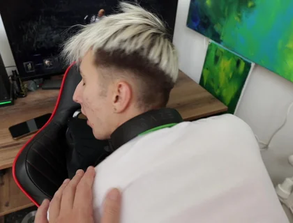 Stepdad Fucked a Cute Twink in the Mouth and Hole, Filling It with Sperm