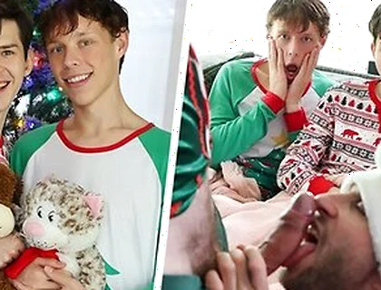 Danny Shine, Tristan Jaxx And Dakota Lovell - Dakota And Danny Stay On The Couch On Christmas Eve Expecting To See Santa &their Gifts Tonight