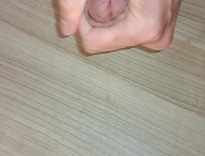 Good Masturbation and Great Cumshot up Close