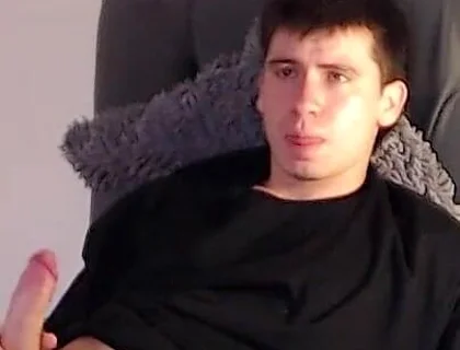 Delicious Latin with 18 Cm Big Cock