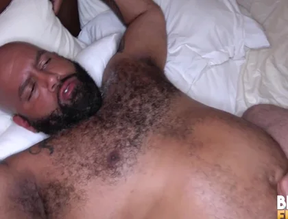 Tattooed Brooklyn Bear Fucked By - Black Sam And Sam Black