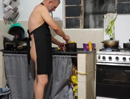 Hot Mature Man Showing off Naked