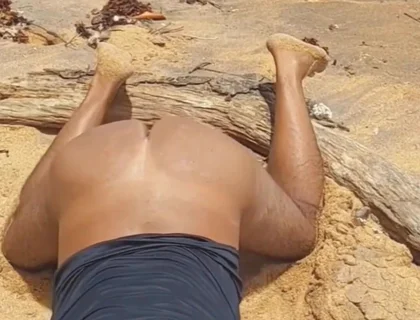 Ladysilva My Sexy Ass on the Beach