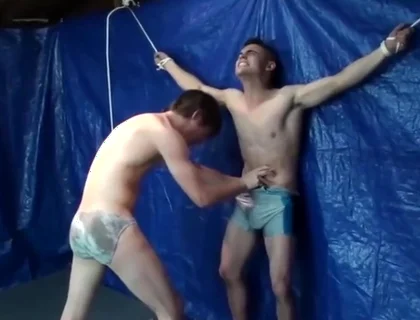 Hot Wrestling