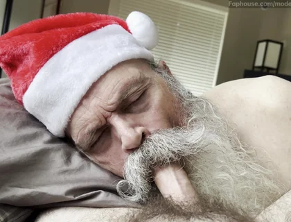 Santa Comes Early to Work My North Pole - Santa Sucks Cock Pt. 1