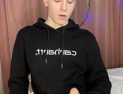 Twink Prostate Tingles During Intense Solo Hand Pump