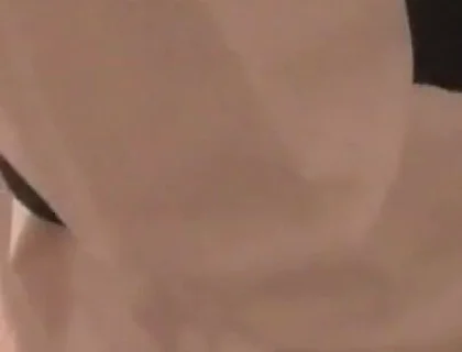 Tedd yf vuekd by a sttraight barman at work