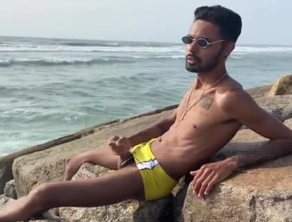 Magrelo Do Pau Grande Punheta on the Beach